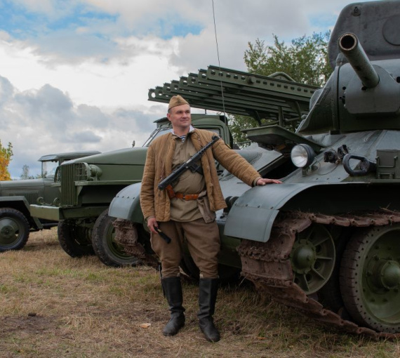 Прошлое в настоящем. В Тольятти реконструировали сражения времён Великой Отечественной войны и афганского конфликта