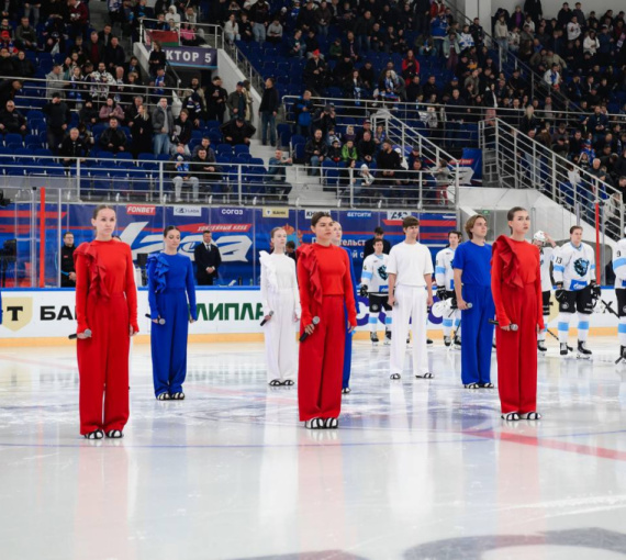«Толк радио». Трус не выходит на лёд. Вокалисты ТГУ исполнили гимн России на хоккейном матче