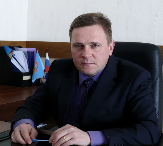 Выпускник ТГУ, директор Тольяттинского троллейбусного управления Евгений Растегаев: «Пассажиру нужен человек»