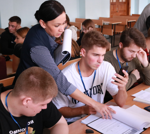 От антипримеров к суперспособностям: что делает педагога великим? Опрос преподавателей ТГУ