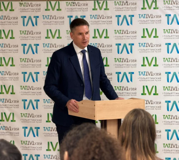 «Есть вызов – работаем, побеждаем и наслаждаемся». Глава Тольятти Илья Сухих провёл встречу с городской молодёжью