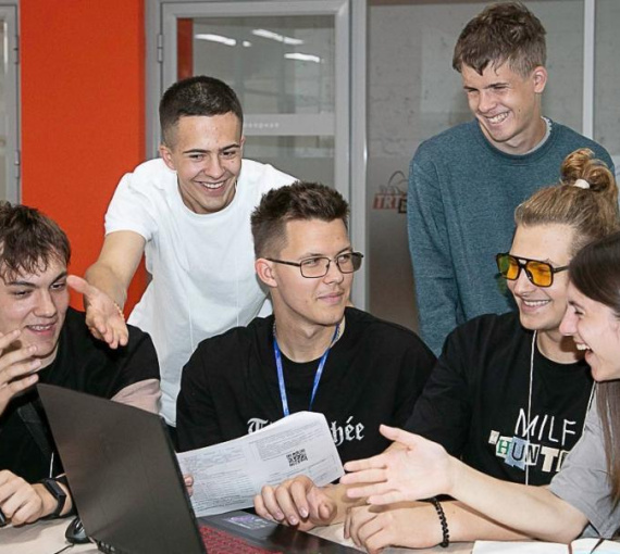 Предпринимательство или диплом? Почему высшее образование – это не только про учёбу
